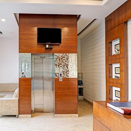 Airport Hotel Goodluck New Delhi Eksteriør bilde