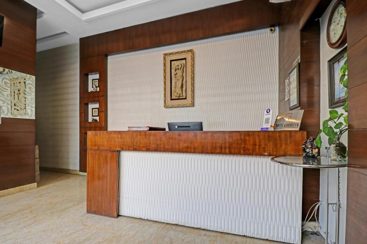 Airport Hotel Goodluck New Delhi Eksteriør bilde