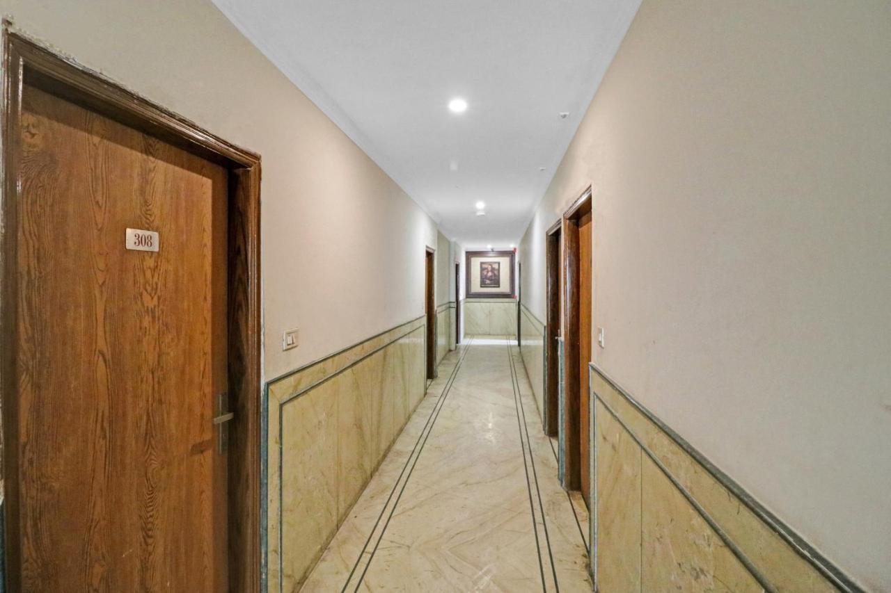 Airport Hotel Goodluck New Delhi Eksteriør bilde