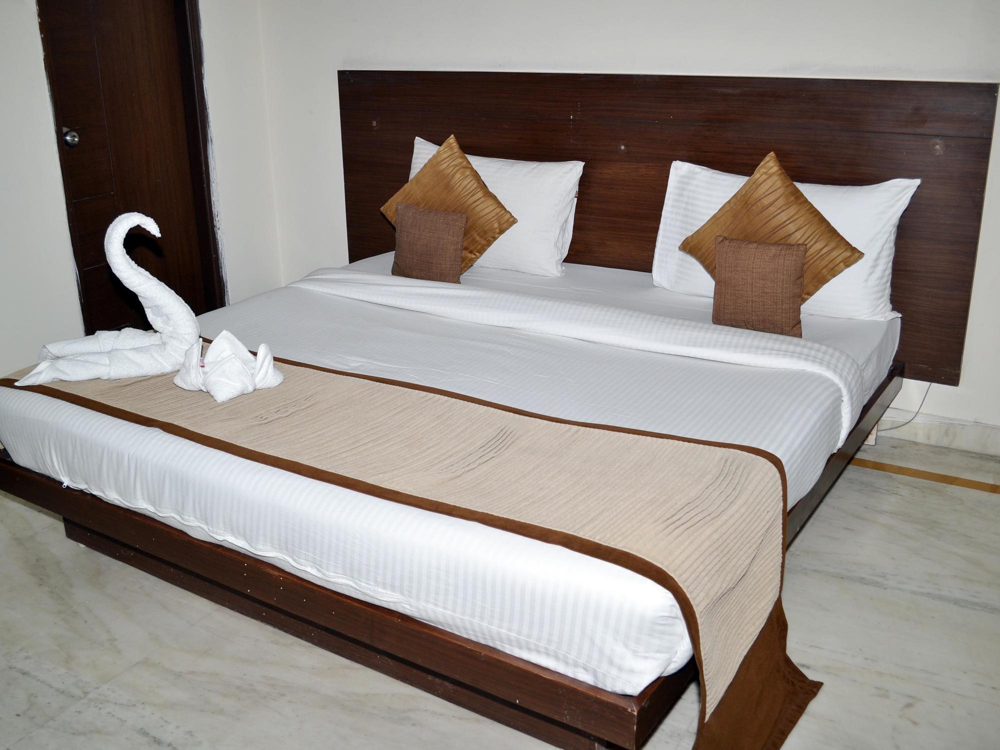 Airport Hotel Goodluck New Delhi Eksteriør bilde